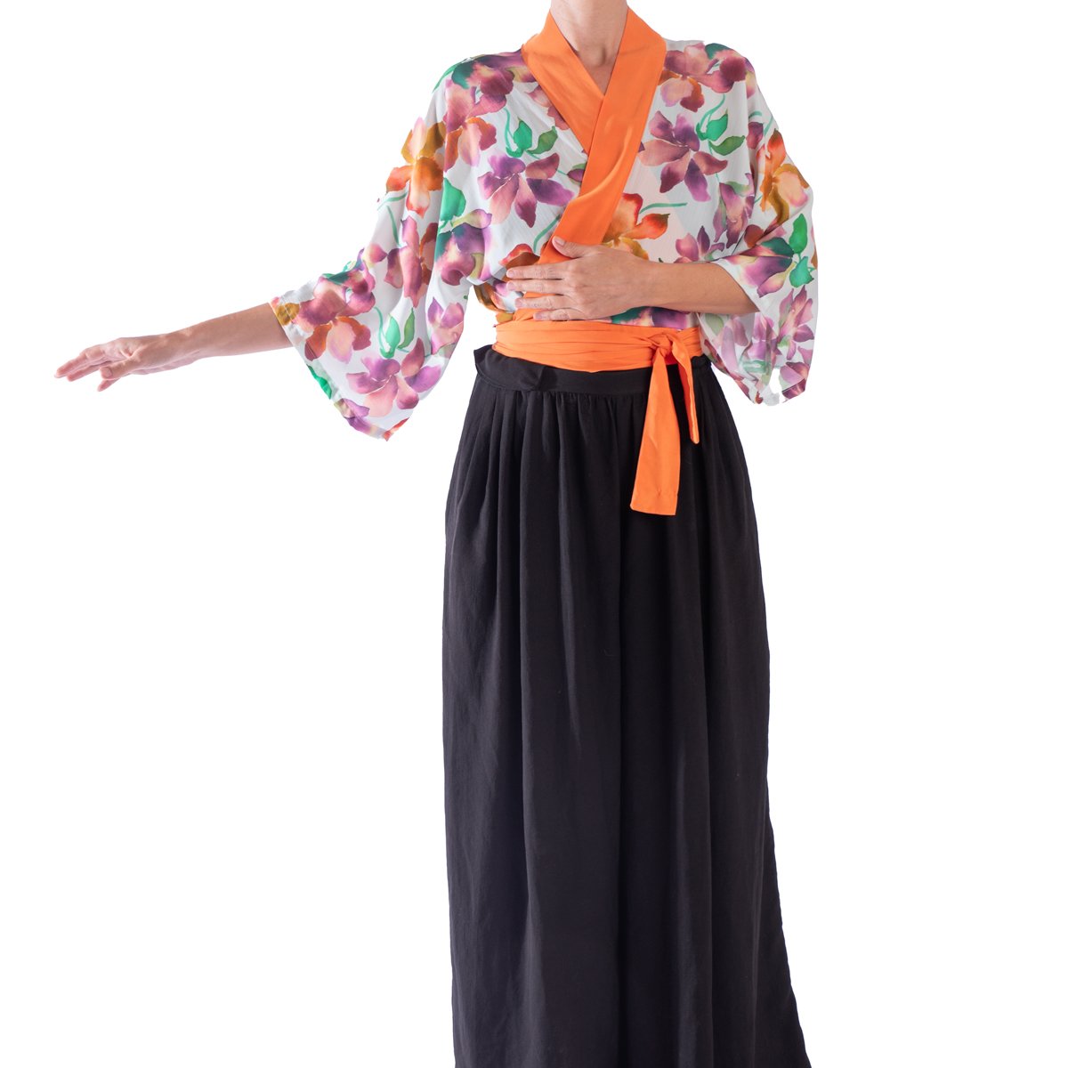 Kimono corto filos naranjas